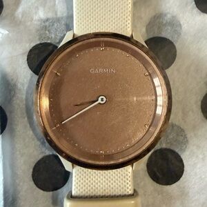Garmin Champagne and Cream Smartwatch